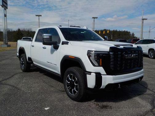 Glacier White Tricoat 2026 GMC Sierra 2500 Denali Ultimate