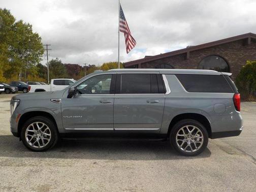 2026 GMC Yukon XL 4WD Elevation