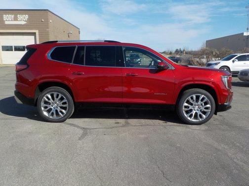 2025 GMC Acadia Denali