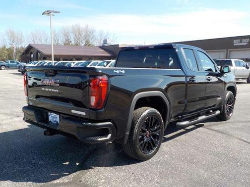 Onyx Black 2026 GMC Sierra 1500 Elevation