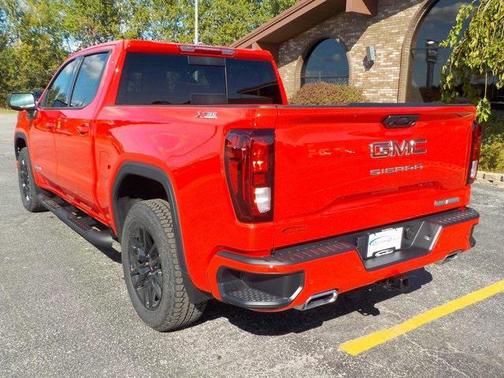 2025 GMC Sierra 1500 Elevation