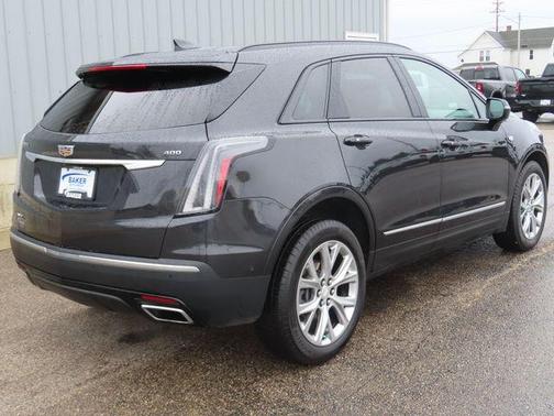 Manhattan Noir Metallic 2020 Cadillac XT5 Sport