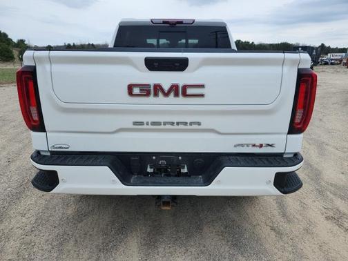 2022 GMC Sierra 1500 AT4X