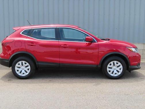 2018 Nissan Rogue Sport S