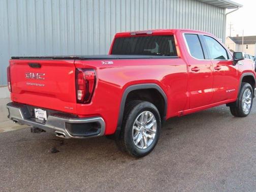 2023 GMC Sierra 1500 SLE