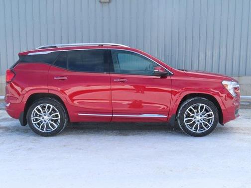 2023 GMC Terrain Denali