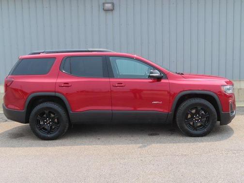 2023 GMC Acadia AWD AT4