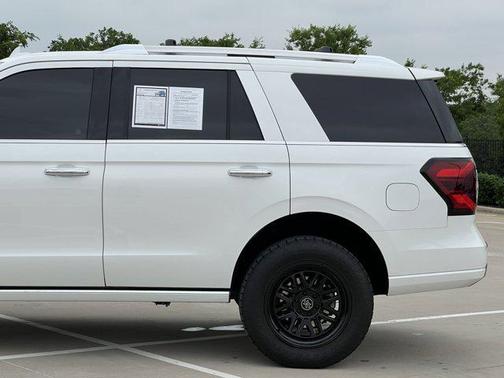 2023 Ford Expedition Platinum