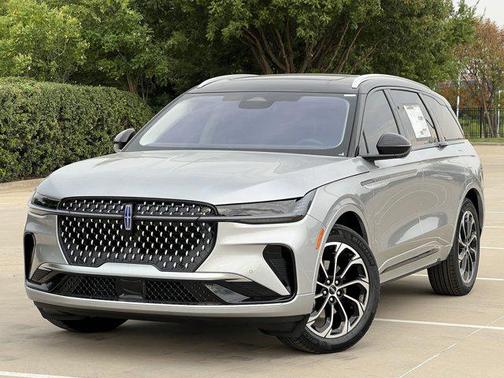 2025 Lincoln Nautilus Reserve