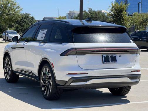 2025 Lincoln Nautilus Reserve