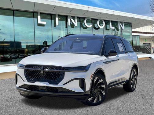 2025 Lincoln Nautilus Reserve