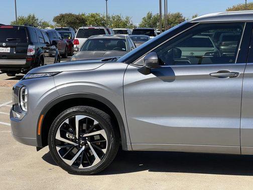 2022 Mitsubishi Outlander SEL 2.5 2WD