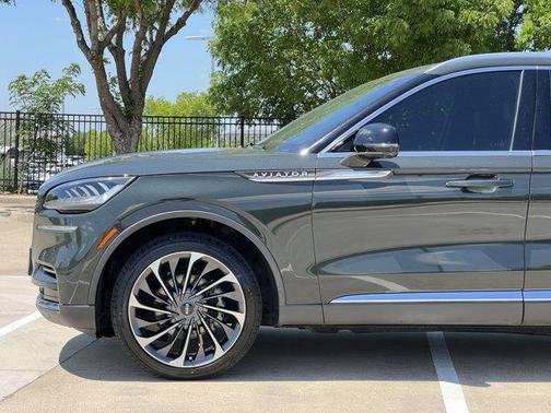 2022 Lincoln Aviator Reserve