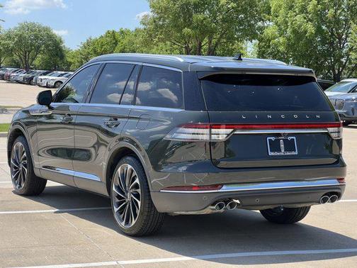 2022 Lincoln Aviator Reserve