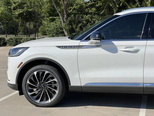 2025 Lincoln Aviator Reserve AWD