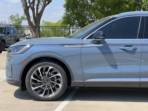 2025 Lincoln Aviator Reserve AWD