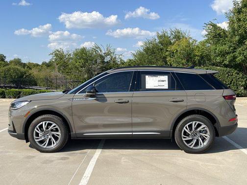 2025 Lincoln Corsair Premiere