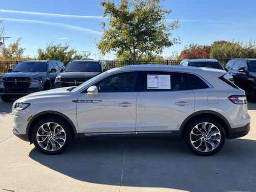 2023 Lincoln Nautilus Reserve