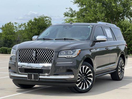 2022 Lincoln Navigator Black Label