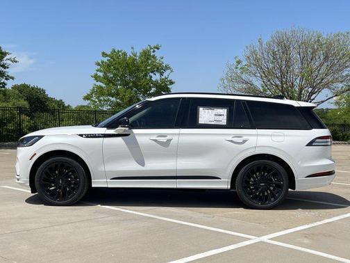 2025 Lincoln Aviator Reserve AWD