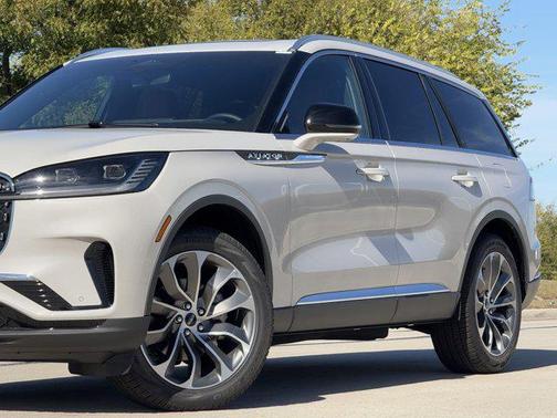 2025 Lincoln Aviator Reserve AWD