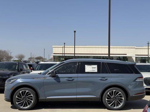 2025 Lincoln Aviator Reserve AWD