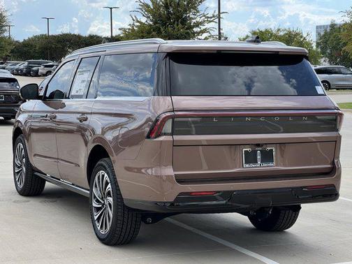 2025 Lincoln Navigator Black Label