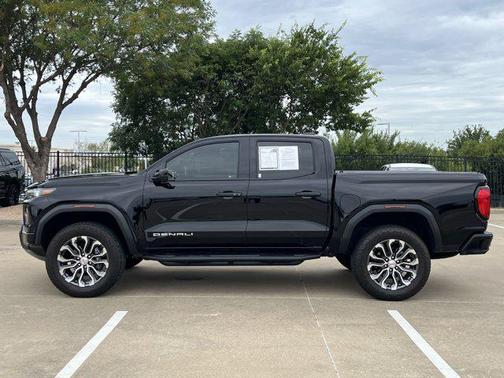2024 GMC Canyon Denali