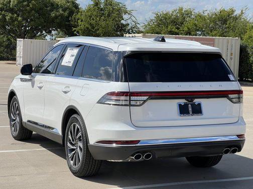 2025 Lincoln Aviator Premiere