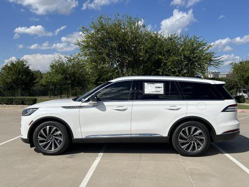 2025 Lincoln Aviator Premiere