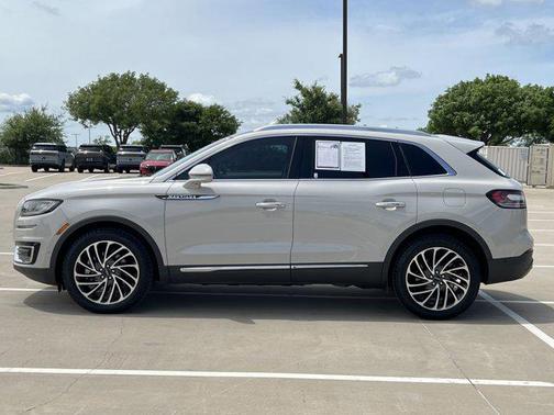2020 Lincoln Nautilus Reserve