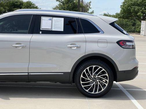 2020 Lincoln Nautilus Reserve