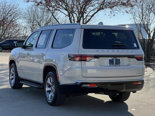 2022 Jeep Wagoneer Series II 4x4