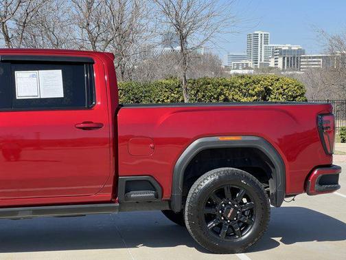 2024 GMC Sierra 2500 AT4