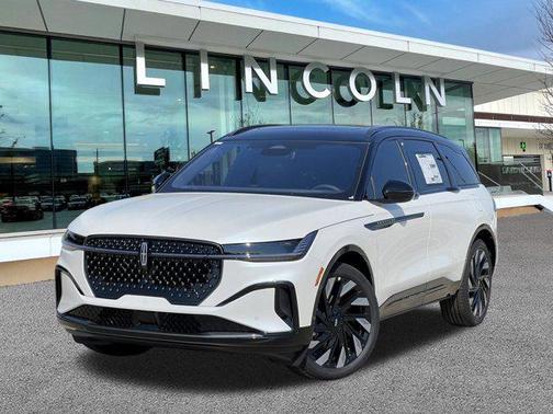 2025 Lincoln Nautilus Reserve