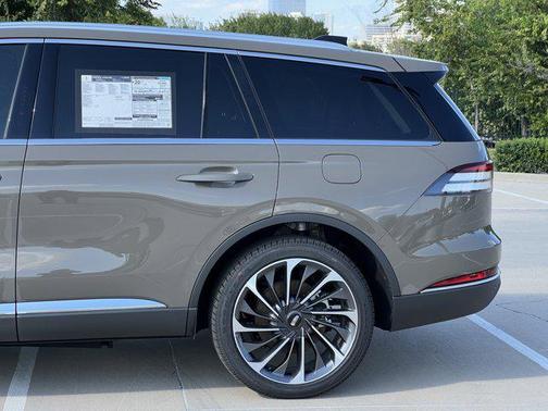 2025 Lincoln Aviator Reserve AWD