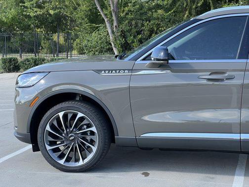 2025 Lincoln Aviator Reserve AWD