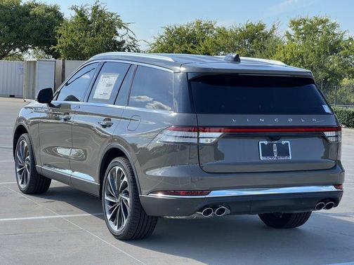 2025 Lincoln Aviator Reserve AWD