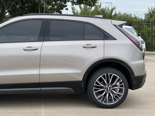 2025 Cadillac XT4 Sport