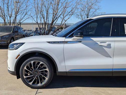 2025 Lincoln Aviator Reserve AWD