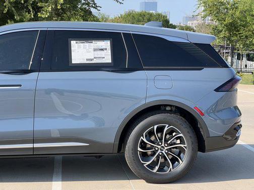 2025 Lincoln Nautilus Premiere