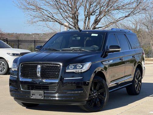 2023 Lincoln Navigator Reserve