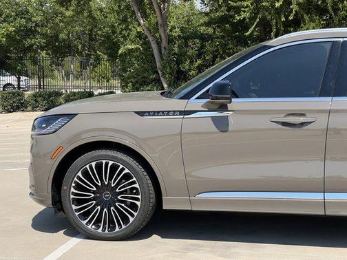 2025 Lincoln Aviator Black Label AWD