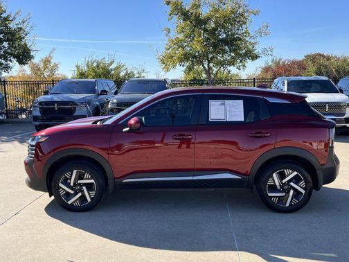 2025 Nissan Kicks SV