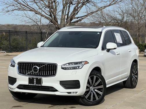 2020 Volvo XC90 T6 Momentum