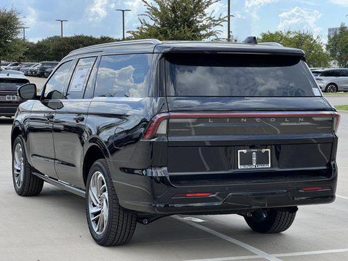 2025 Lincoln Navigator Reserve