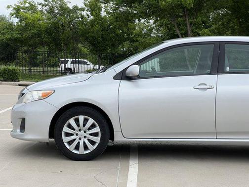 2012 Toyota Corolla LE