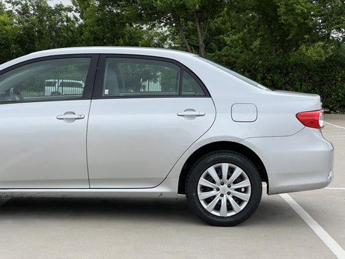 2012 Toyota Corolla LE