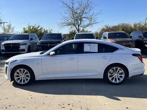 2023 Cadillac CT5 Luxury