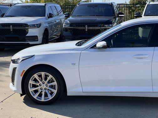 2023 Cadillac CT5 Luxury